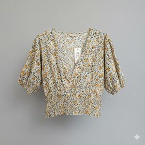 Sim & Sam cropped floral blouse size L